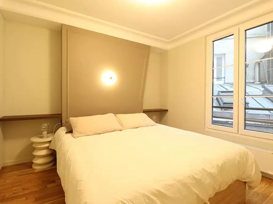Immagine 10 di Appartamento in affitto  in Boulevard de Magenta a Paris