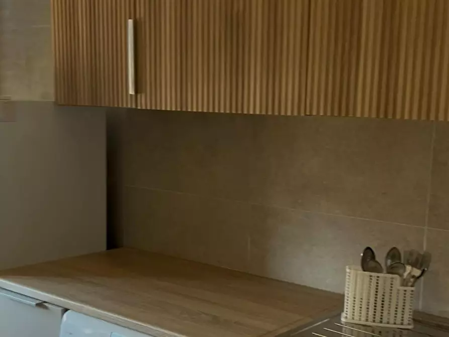 Immagine 9 di Camera in affitto  in Via Imperia a Roma