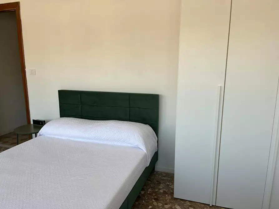 Immagine 3 di Camera in affitto  in Via Imperia a Roma