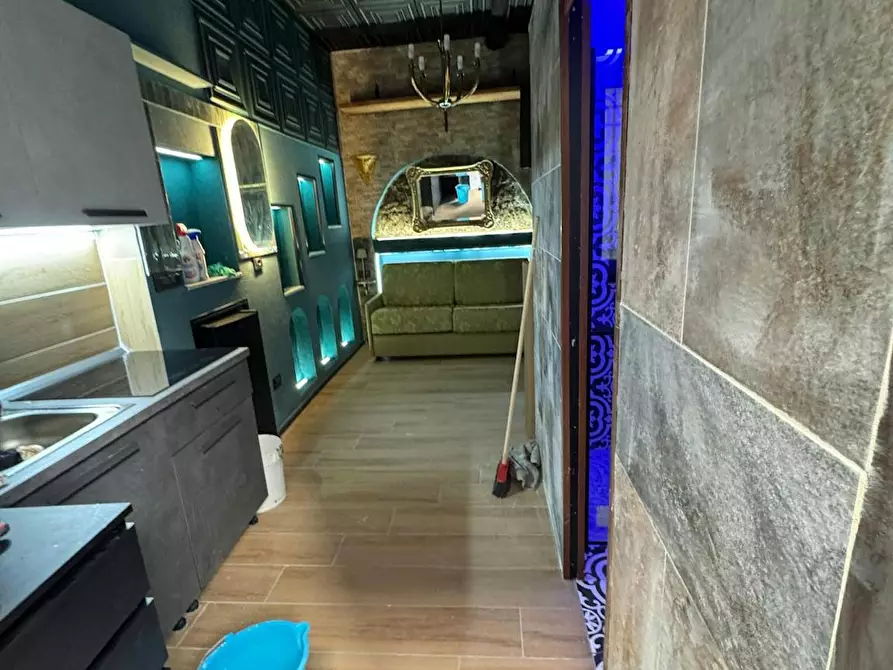 Immagine 3 di Appartamento in affitto  in Piazza Dante a Napoli