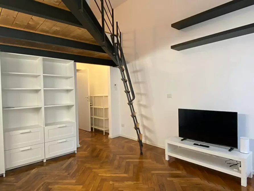 Immagine 10 di Appartamento in affitto  in Corso San Gottardo a Milano