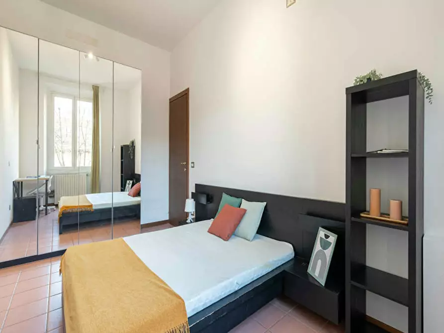 Immagine 2 di Camera in affitto  in Via Jacopo della Quercia a Milano