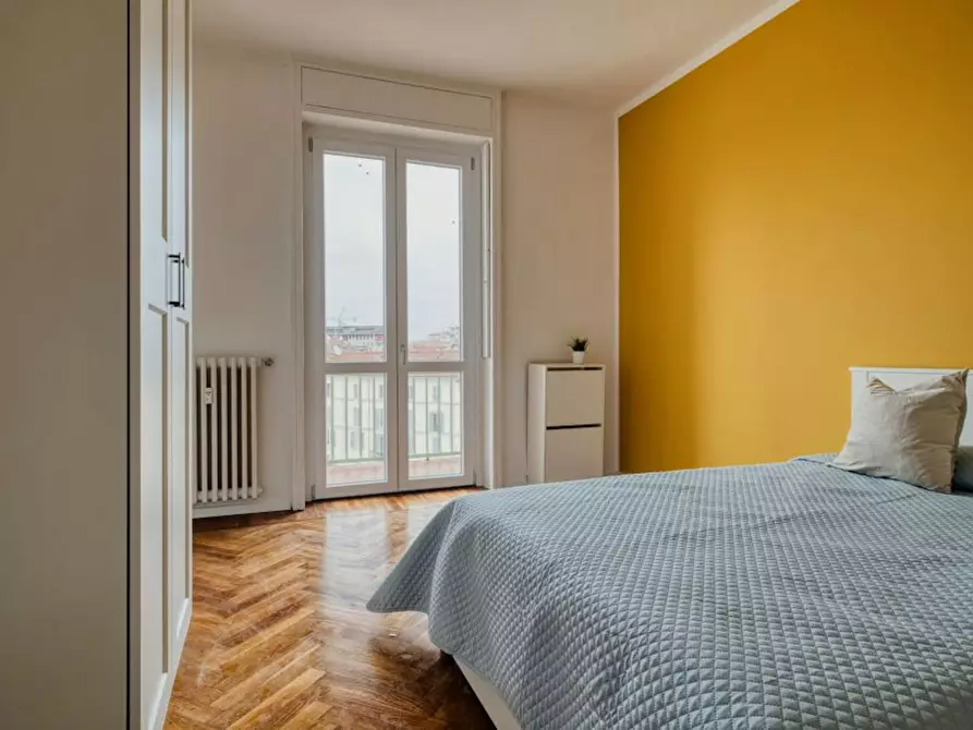 Immagine 1 di Camera in affitto  in Via Vigevano a Milano
