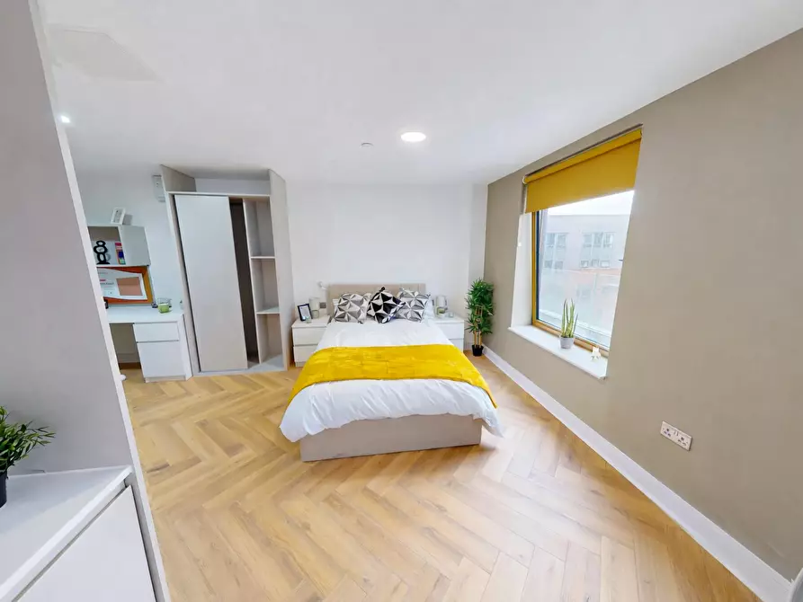 Immagine 9 di Camera in affitto  in Oldham Place a 