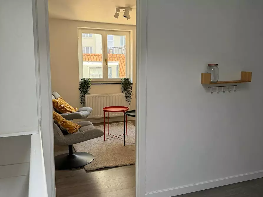 Immagine 8 di Appartamento in affitto  in Rue d'Ophem a Bruxelles