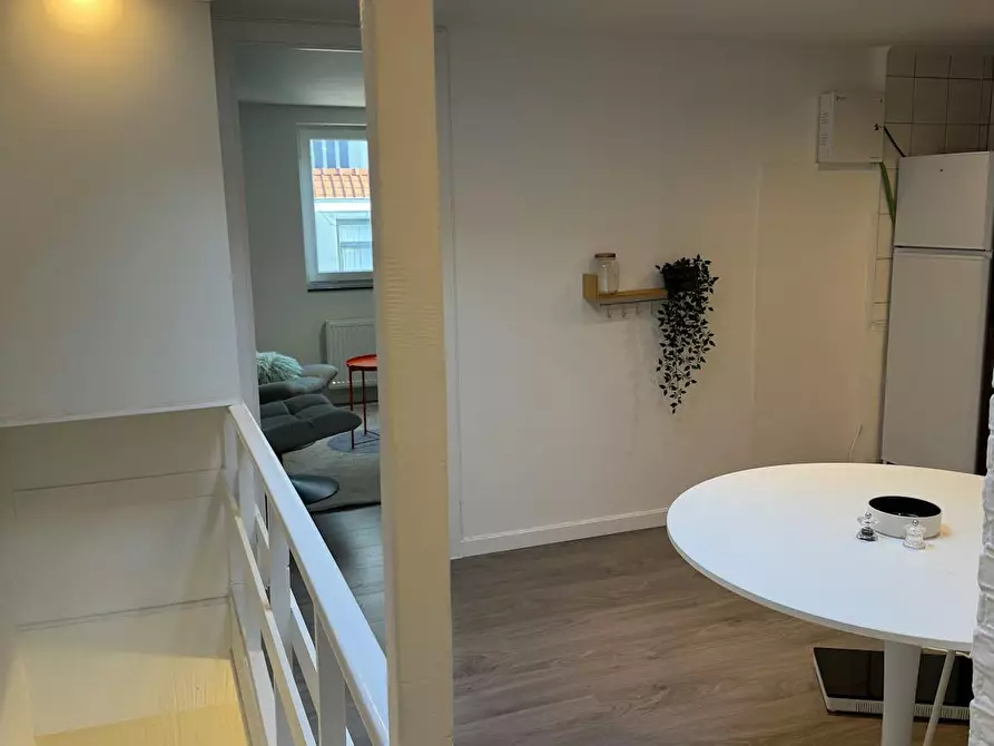 Immagine 5 di Appartamento in affitto  in Rue d'Ophem a Bruxelles