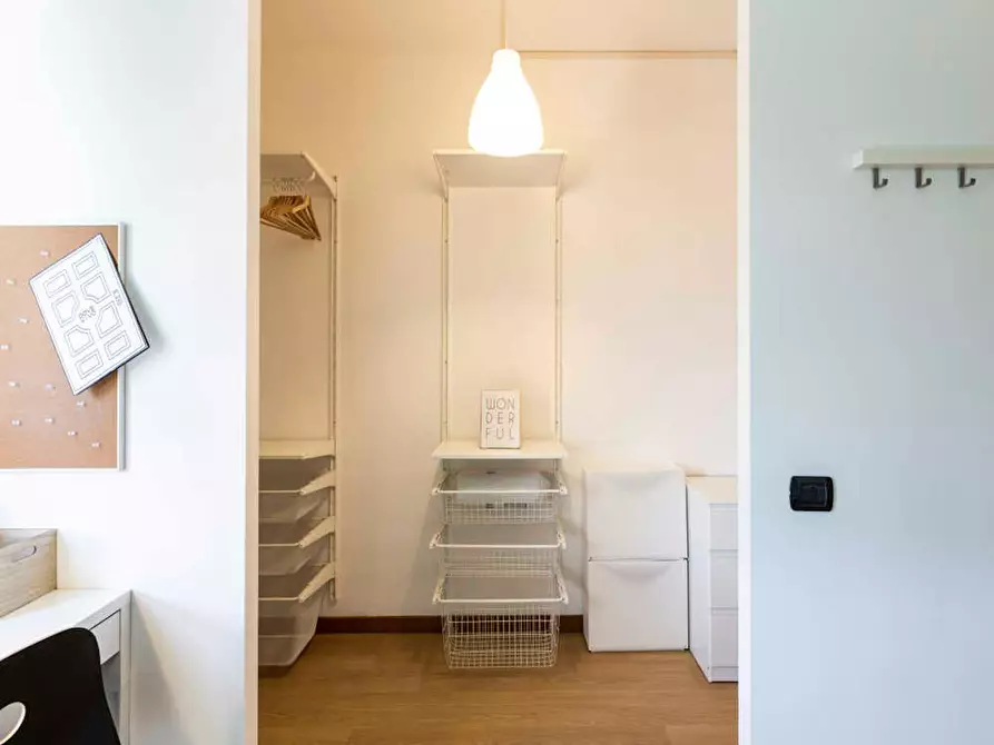 Immagine 2 di Camera in affitto  in Via Nicola Romeo a Milano