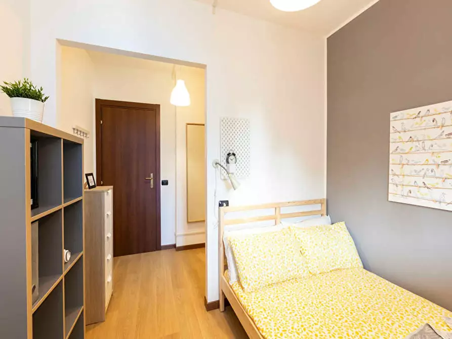 Immagine 4 di Camera in affitto  in Via Nicola Romeo a Milano