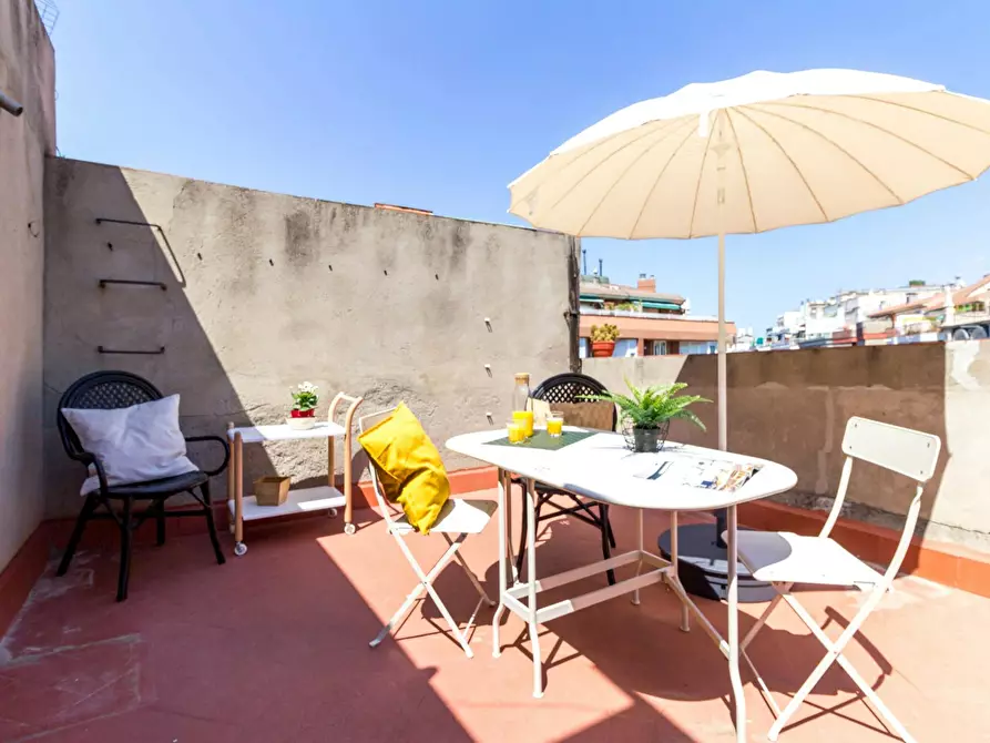Immagine 9 di Appartamento in affitto  in Carrer de Sepúlveda a Barcelona