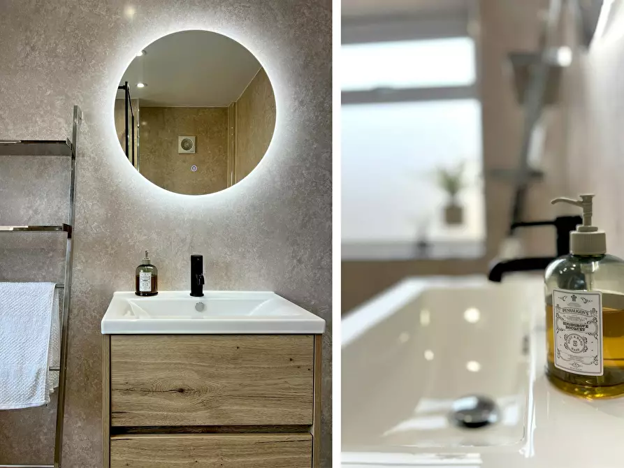 Immagine 9 di Casa indipendente in affitto  in Cardigan Road a 