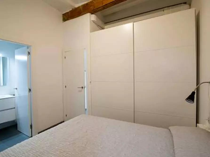 Immagine 9 di Appartamento in affitto  in Carrer Nou de la Rambla a Barcelona