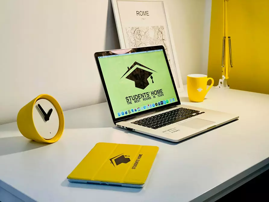 Immagine 5 di Camera in affitto  in Via Scalenghe a Torino