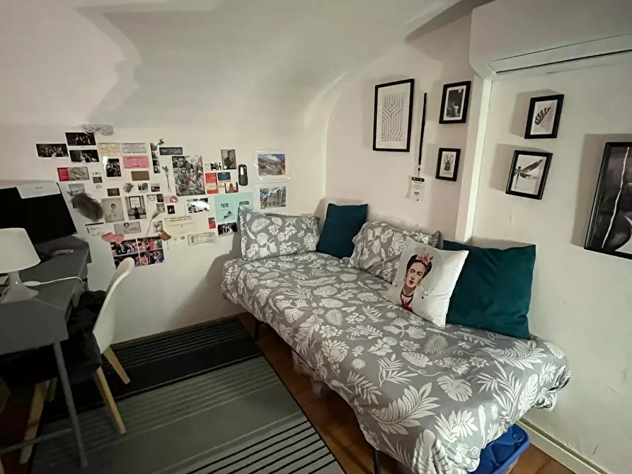 Immagine 8 di Camera in affitto  in Via San Zanobi a Firenze