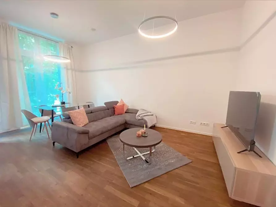 Immagine 1 di Appartamento in affitto  in Kreutzigerstraße a Berlin Friedrichshain