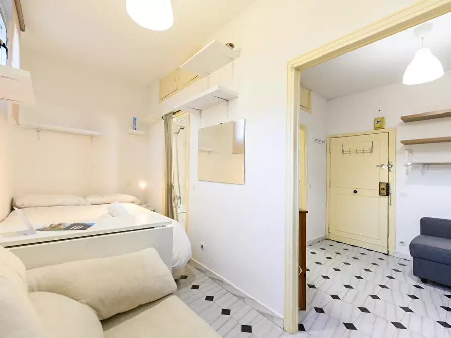 Immagine 3 di Appartamento in affitto  in Calle de Bravo Murillo a Madrid