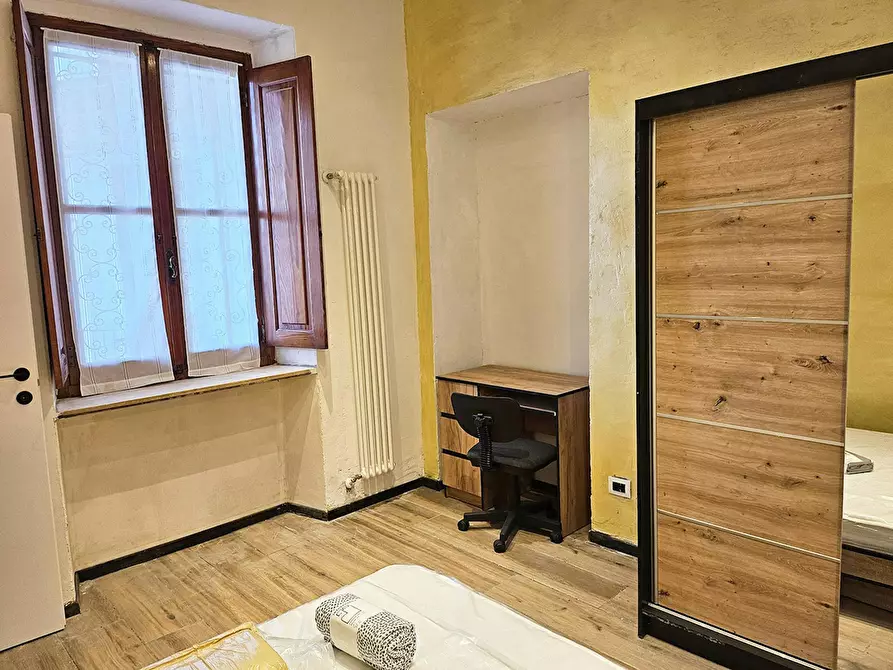 Immagine 4 di Camera in affitto  in Corso Novara a Torino