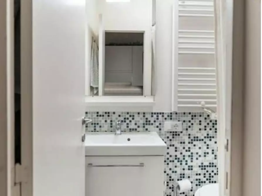 Immagine 7 di Appartamento in affitto  in Borgo Ognissanti a Firenze