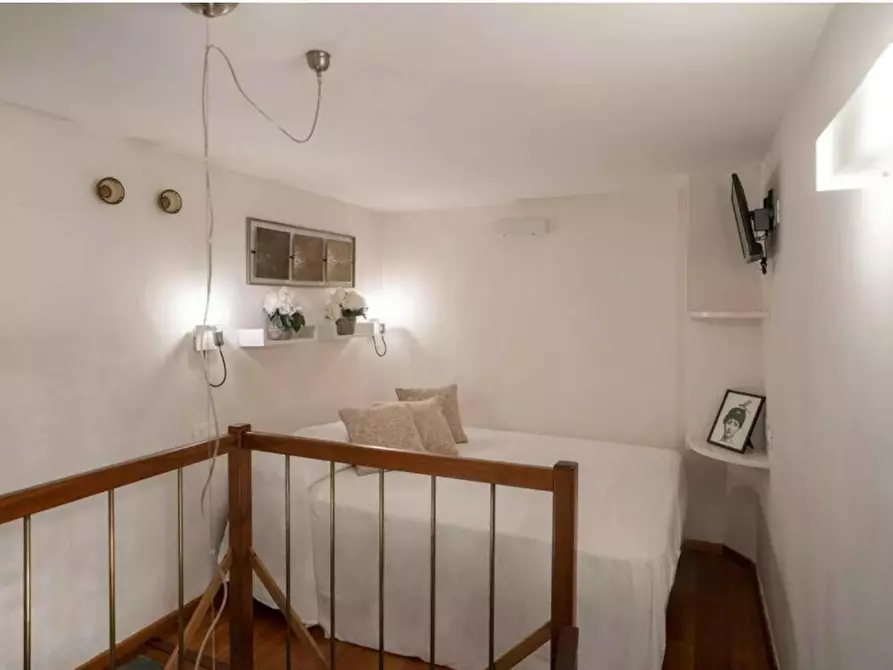 Immagine 9 di Appartamento in affitto  in Borgo Ognissanti a Firenze