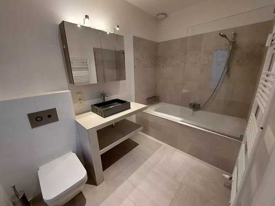 Immagine 7 di Appartamento in affitto  in Avenue Bel-Air a Uccle