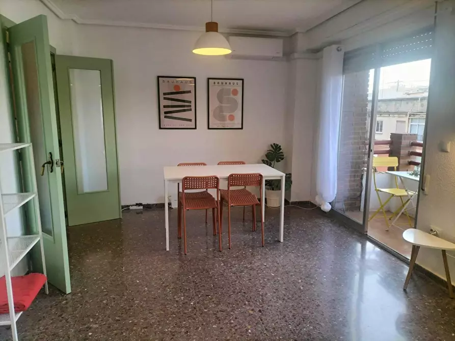 Immagine 10 di Camera in affitto  in Carrer del Duc de Mandas a Valencia