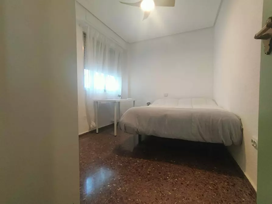 Immagine 4 di Camera in affitto  in Carrer del Duc de Mandas a Valencia