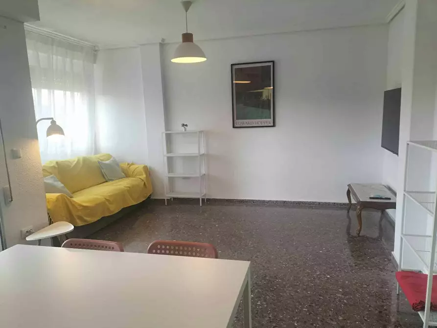 Immagine 10 di Camera in affitto  in Carrer del Duc de Mandas a Valencia
