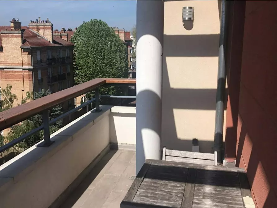 Immagine 6 di Appartamento in affitto  in Rue Florent Dancourt a Suresnes
