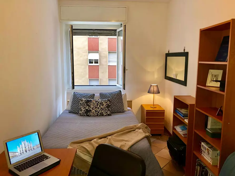 Immagine 4 di Casa indipendente in affitto  in Via Salasco a Milano