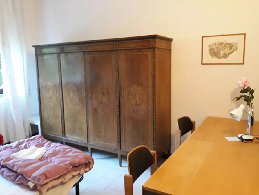 Immagine 2 di Camera condivisa in affitto  in Via Giacomo di Mino il Pellicciaio a Siena