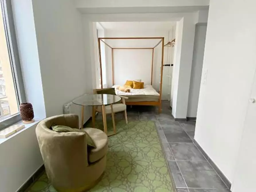 Immagine 2 di Appartamento in affitto  in Avenue Roger Salengro a Villeurbanne