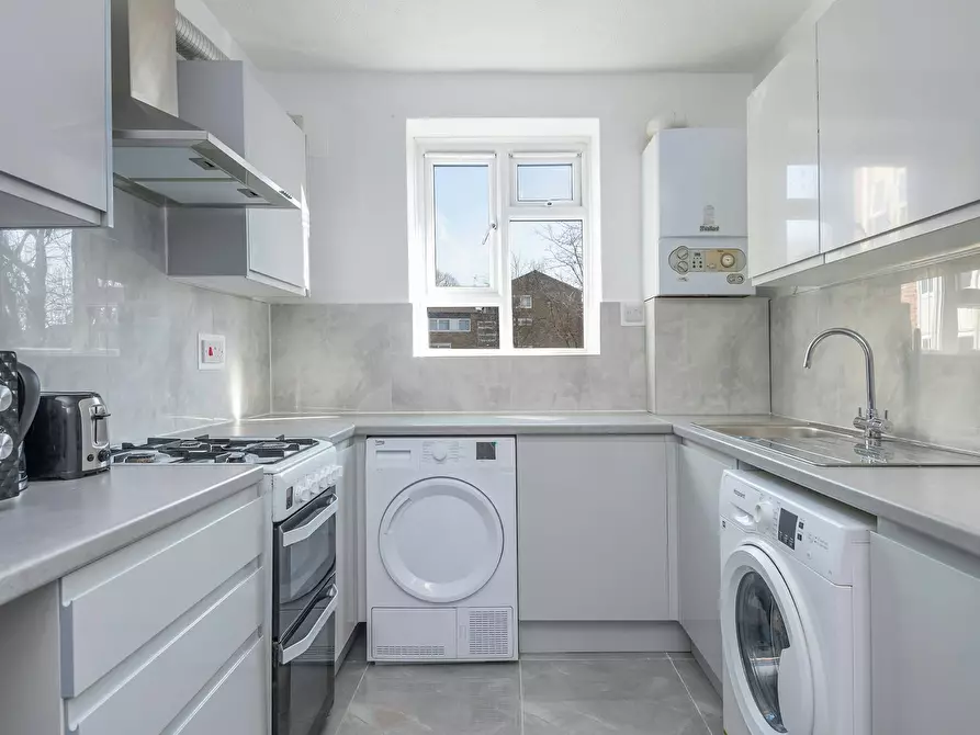 Immagine 7 di Appartamento in affitto  in Lewisham Hill a Greenwich