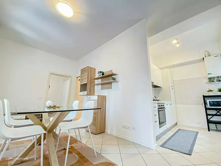 Immagine 1 di Appartamento in affitto  in Viale delle Robinie a Trento