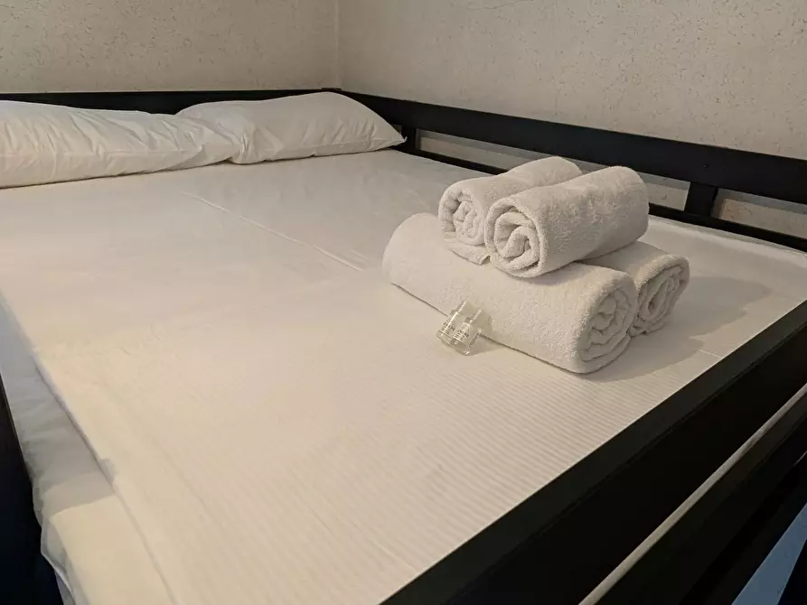 Immagine 2 di Camera in affitto  in Via Termopili a Milano