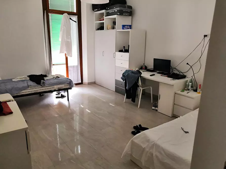 Immagine 5 di Camera condivisa in affitto  in Via Casentino a Milano