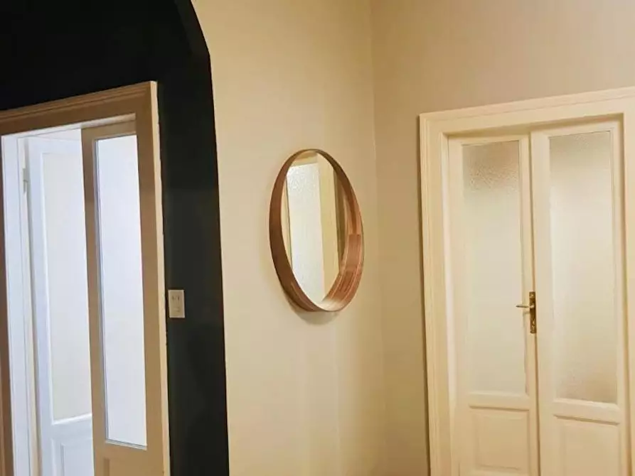Immagine 5 di Camera in affitto  in Via Giulio Uberti a Milano