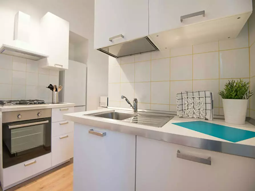 Immagine 10 di Camera in affitto  in Corso Bramante a Torino