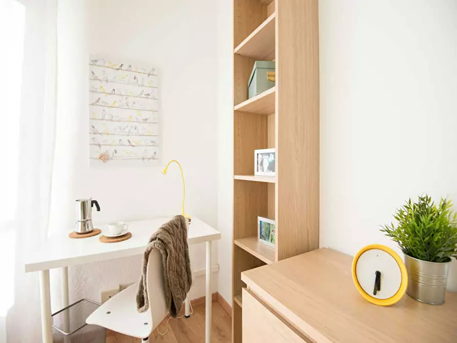 Immagine 6 di Camera in affitto  in Corso Bramante a Torino