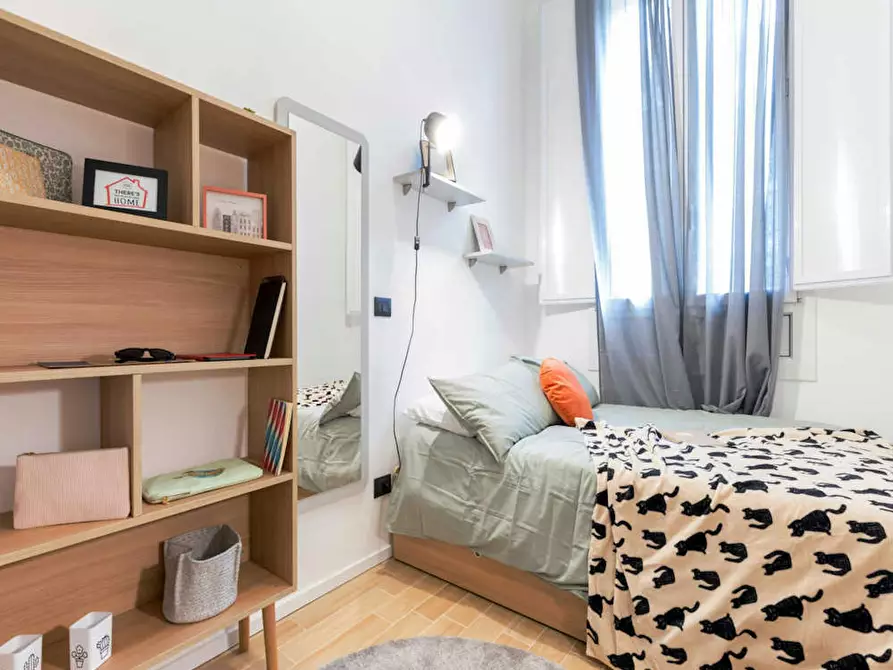 Immagine 1 di Camera in affitto  in Via Padova a Torino