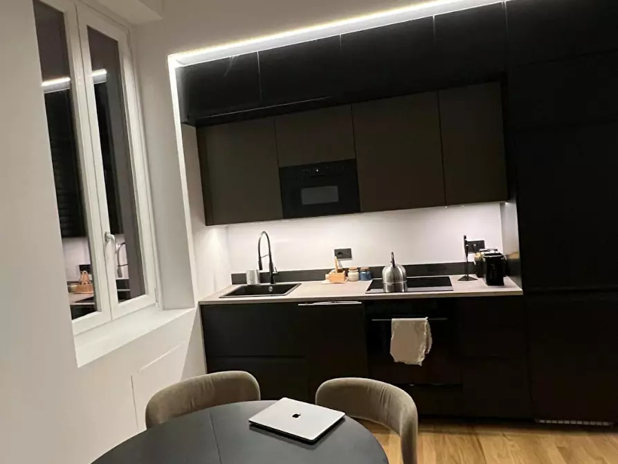 Immagine 3 di Camera in affitto  in Via Antonio Stoppani a Milano