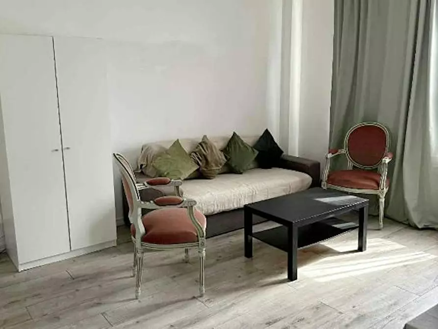 Immagine 2 di Appartamento in affitto  in Chaussée de Wavre a Ixelles