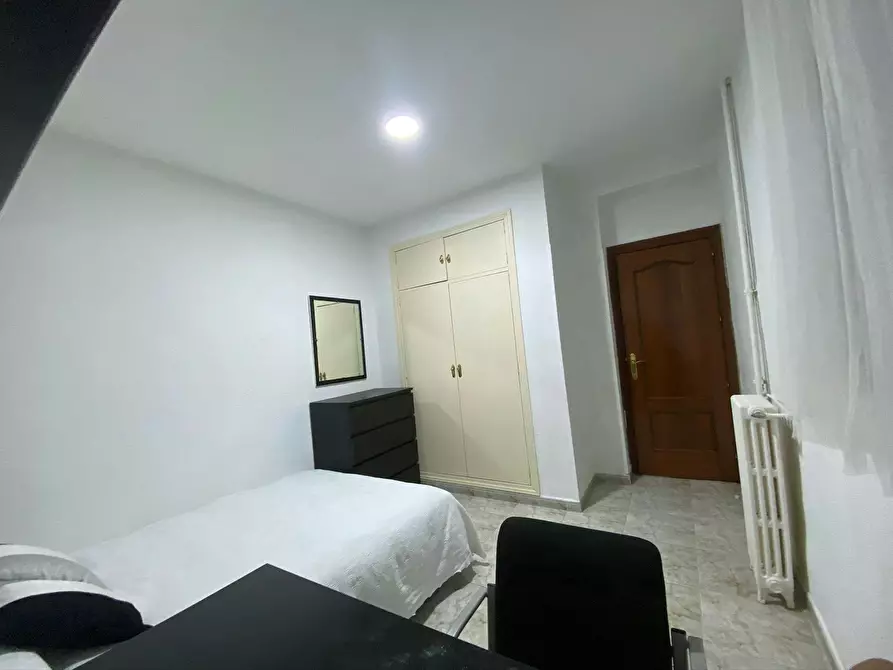 Immagine 3 di Camera in affitto  in Calle de Gaztambide a Madrid