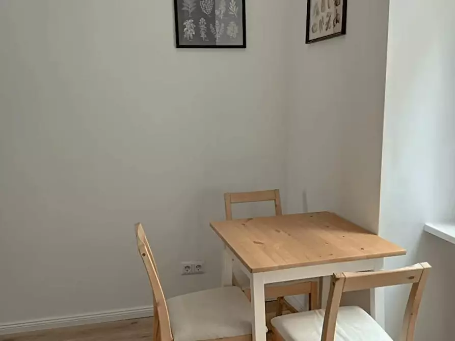 Immagine 4 di Camera in affitto  in Emser Straße a Berlin