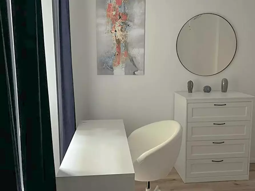 Immagine 3 di Camera in affitto  in Emser Straße a Berlin