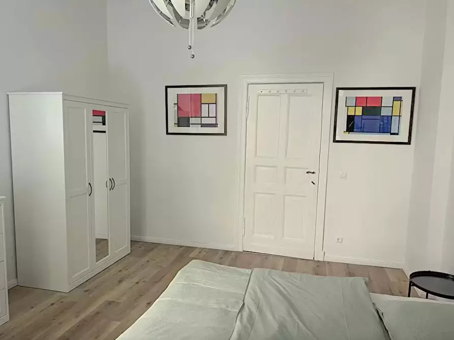 Immagine 4 di Appartamento in affitto  in Emser Straße a Berlin