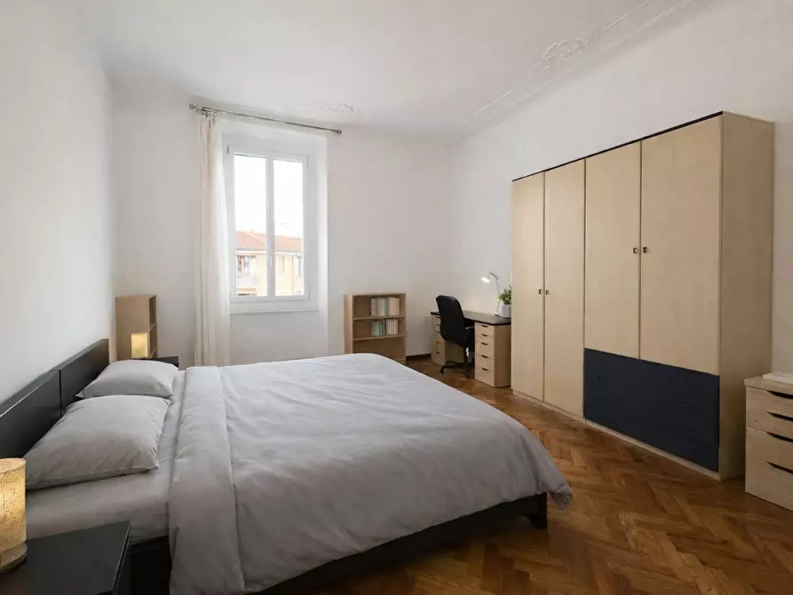 Immagine 2 di Camera in affitto  in Via Giulio e Corrado Venini a Milano