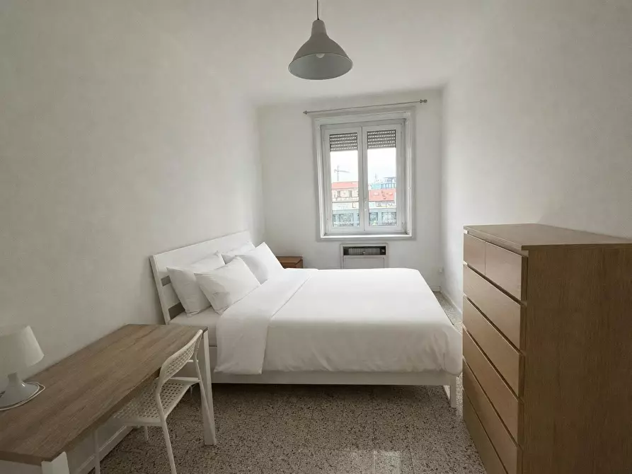 Immagine 1 di Camera in affitto  in Via Carlo de Cristoforis a Milano