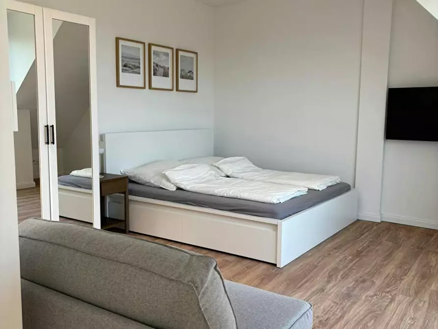 Immagine 5 di Appartamento in affitto  in Krüllsstraße a Berlin