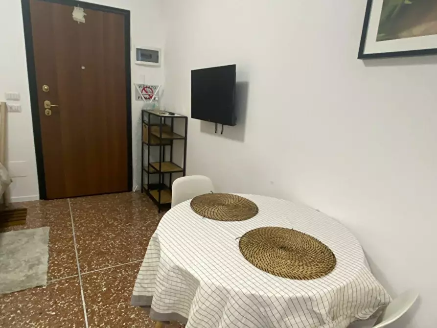 Immagine 8 di Appartamento in affitto  in Via Francesco Martinengo a Milano