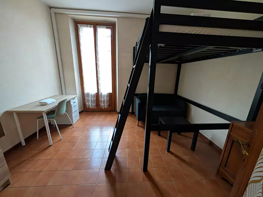 Immagine 1 di Camera in affitto  in Via Termopili a Milano