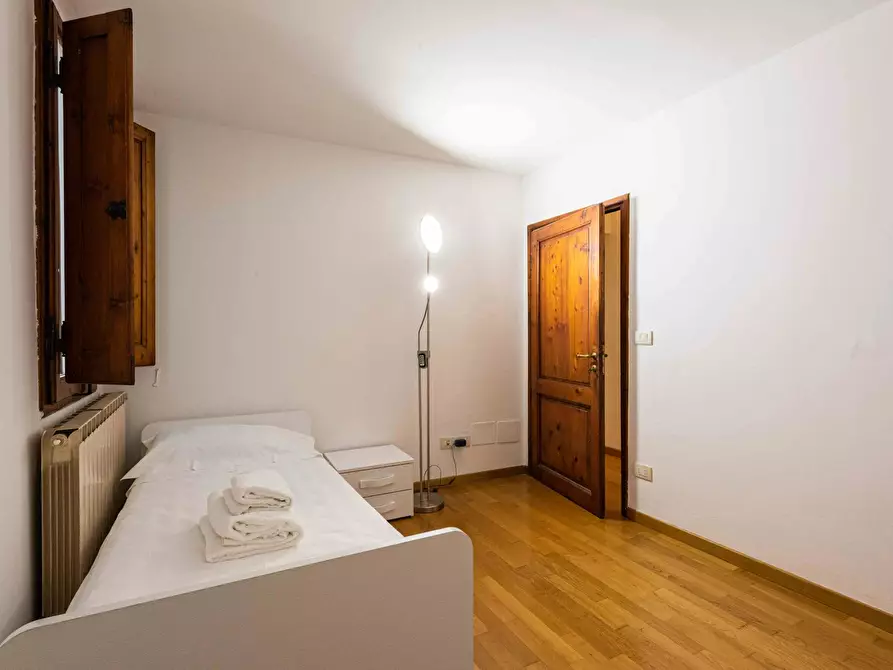 Immagine 4 di Appartamento in affitto  in Via dei Neri a Firenze